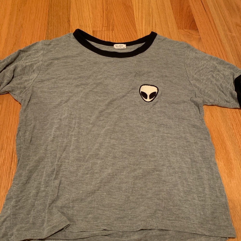 Grey alien t-shirt!